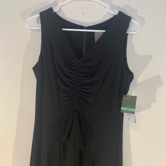 Taylor Black Ruched Ruffle V-Neck Flyaway Dress - Picture 4 of 8